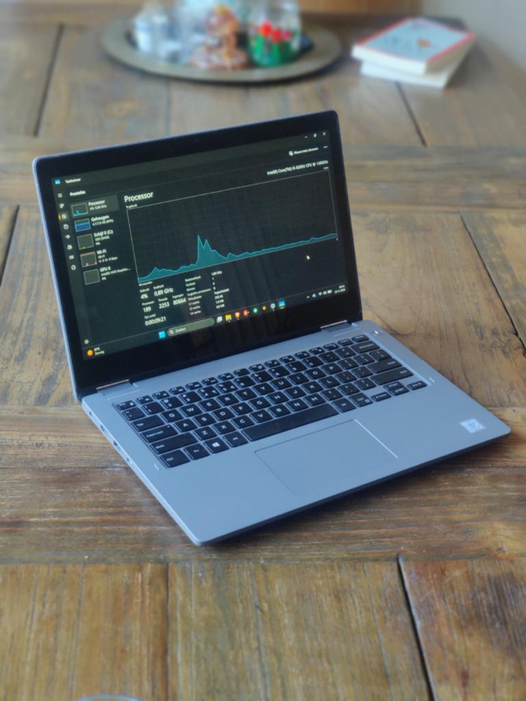 Dell Latitude 3310 2-in-1 Laptop - Intel Core i5, Computers en Software, Windows Laptops, Zo goed als nieuw, 13 inch, SSD, 2 tot 3 Ghz