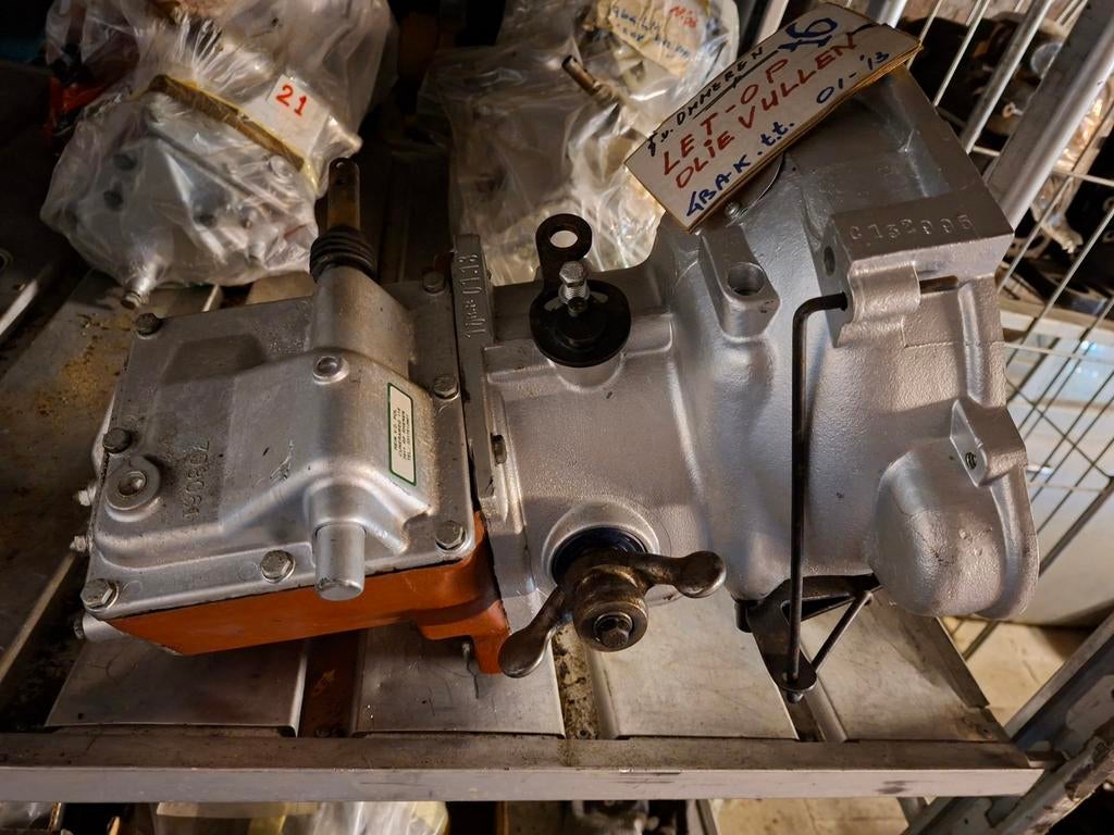 Saab 96 2-takt 4-versnellingsbak gereviseerd., Auto-onderdelen, Ophalen, Saab
