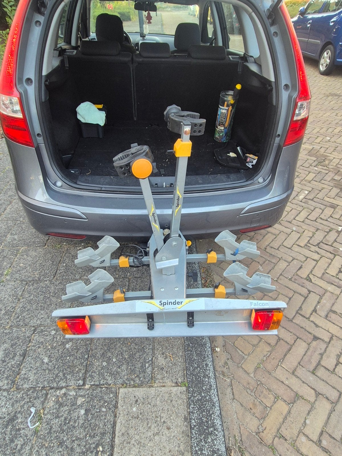 Spinder fietsendrager voor 2 fietsen/e-bikes, kantelbaar, Ophalen, Gebruikt, 2 fietsen, Trekhaakdrager
