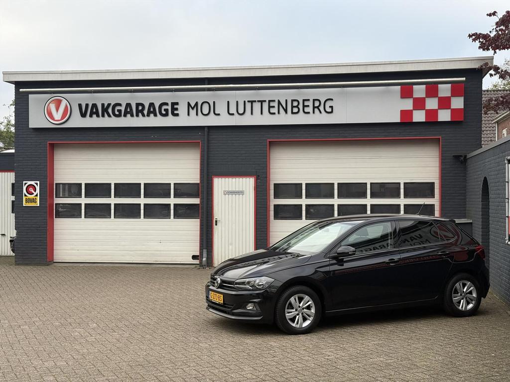 VOLKSWAGEN Polo 1.0 MPI 80pk Comfortline, APPLE CARPLAY, AIR, 1025 kg, Stof, Zwart, Origineel Nederlands