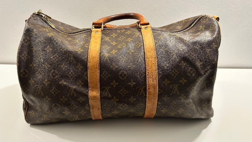 Louis Vuitton Keepall 50 bandouliere reistas, Sieraden, Tassen en Uiterlijk, Tassen | Reistassen en Weekendtassen, 40 tot 60 cm