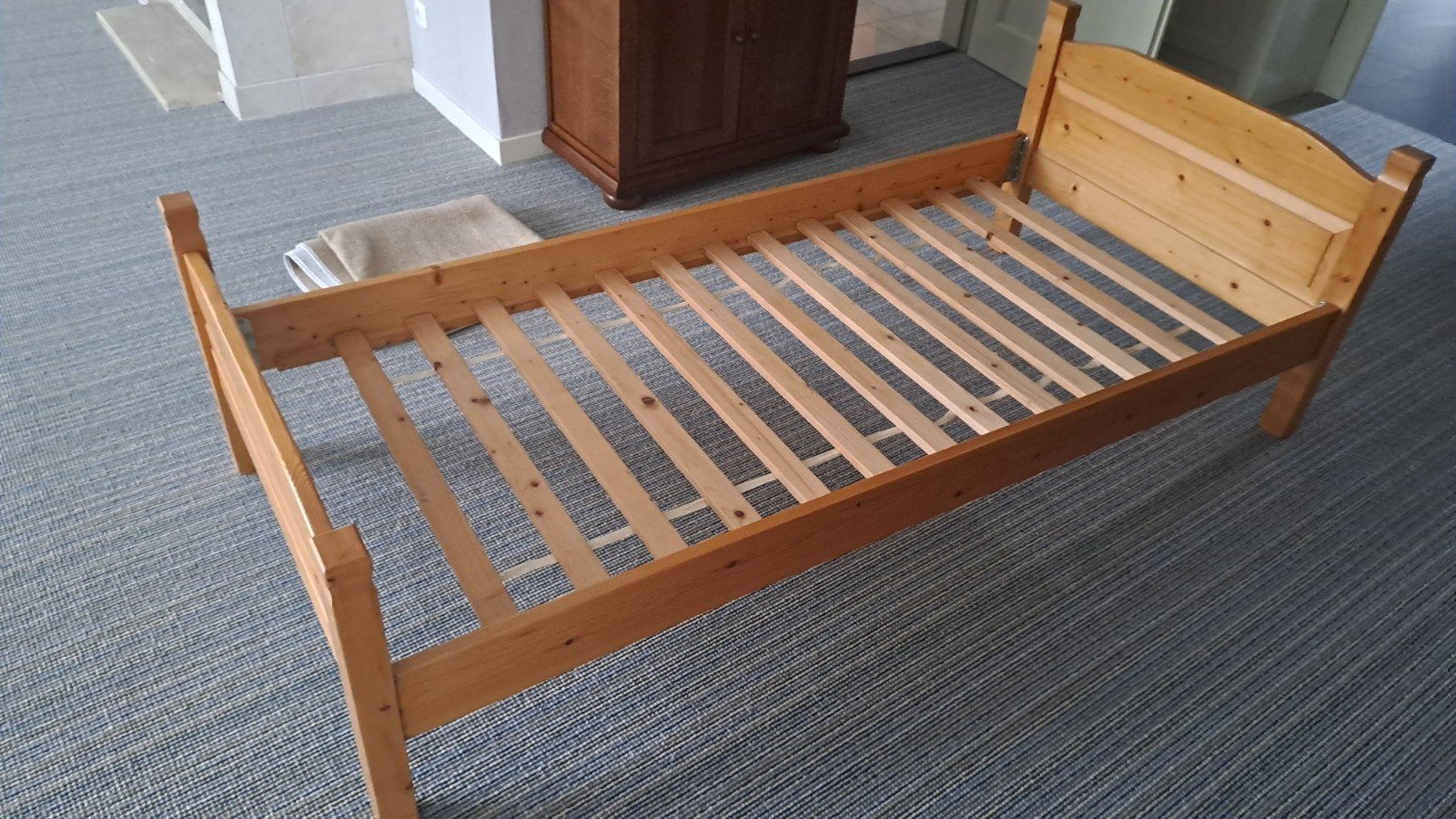 grenen bed 200x90, Huis en Inrichting, Ophalen, Gebruikt, 90 cm, Eenpersoons