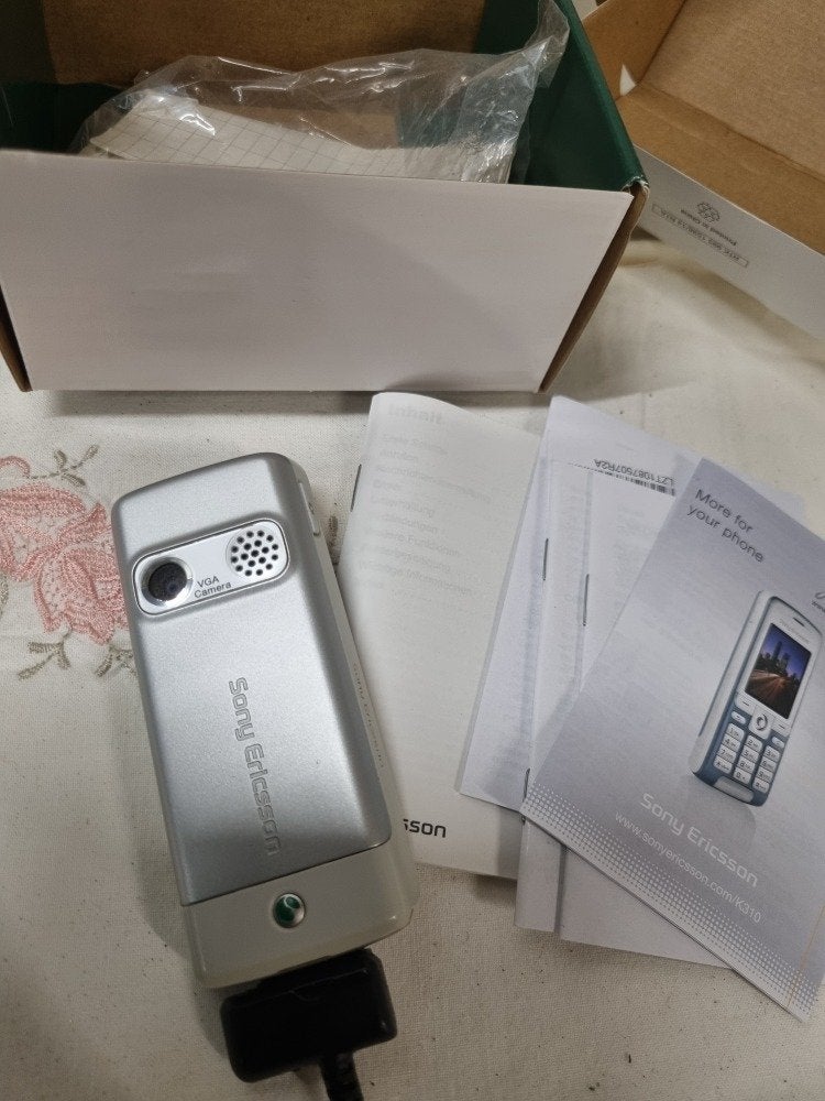 telefoon sony ericsson k310i, Ophalen of Verzenden, 'T Olde Gre-j, Info@toldegrej.nl, Endepoelstraat 20f Didam