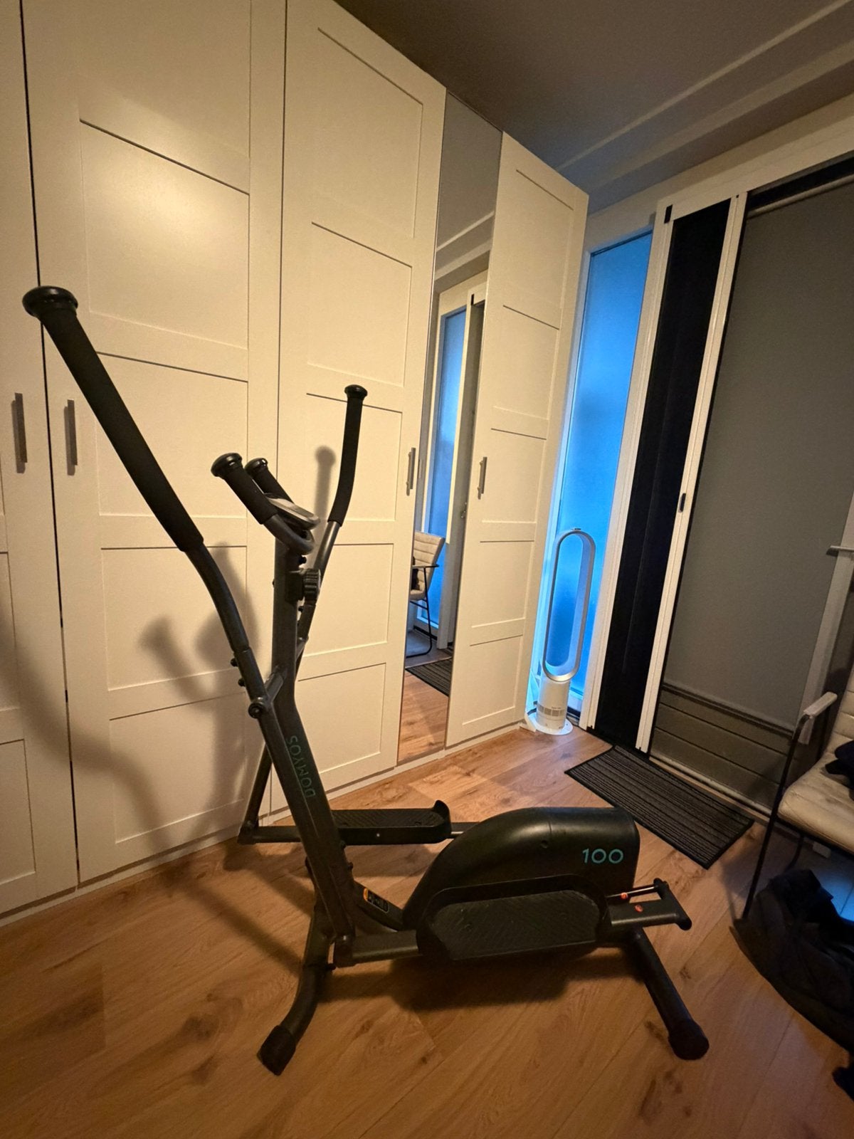 Domyos 100 Crosstrainer for sale!, Sport en Fitness, Fitnessapparatuur, Ophalen, Kunststof, Zo goed als nieuw, Crosstrainer