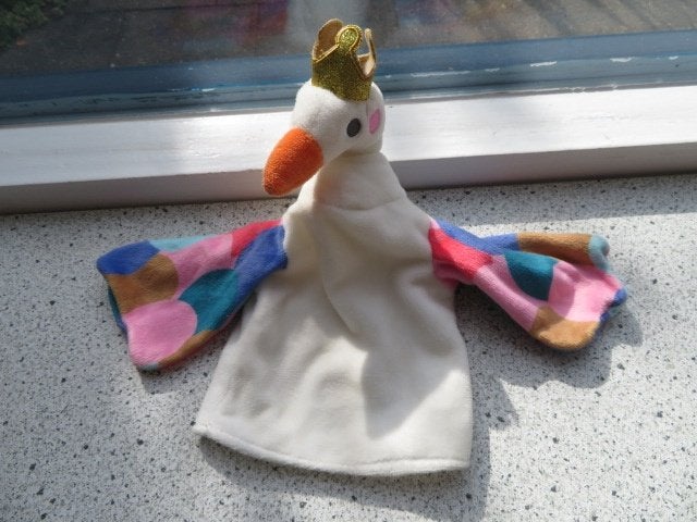 Handpop Zwaan zwaantje van Hema wit met gekleurde vleugels, Hema, Ophalen of Verzenden, Zo goed als nieuw, Eend