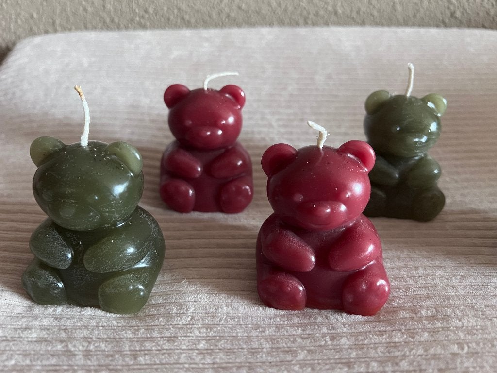 4 x kaars beer model 7 cm H  samen 5 euro, Huis en Inrichting, Woonaccessoires | Kandelaars en Kaarsen, Ophalen of Verzenden, Nieuw