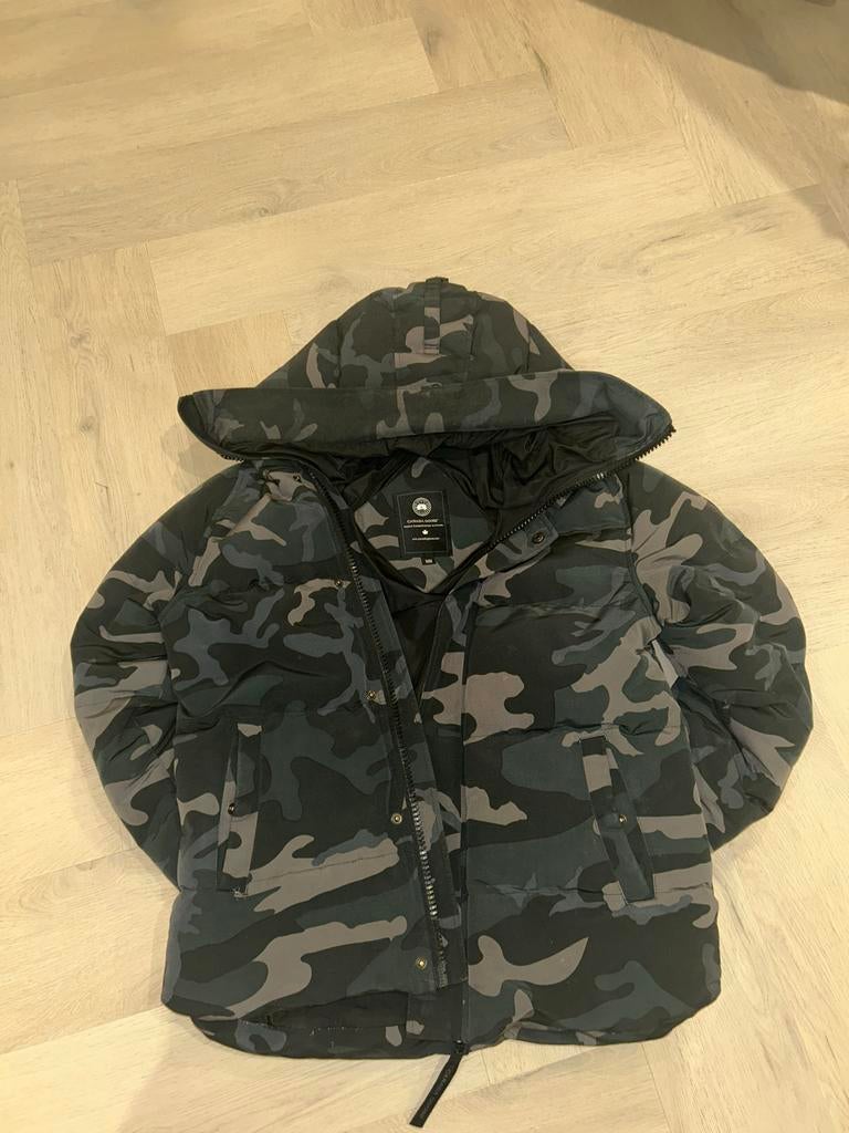 Originele Canada Goose Jas Camouflage Maat M jonges en dames, Ophalen, Zo goed als nieuw, Maat 48/50 (M), Overige kleuren