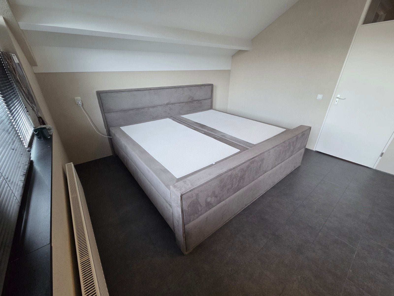 Bed 240x210 gratis Spijkenisse, Ophalen of Verzenden, Eenpersoons, Hout