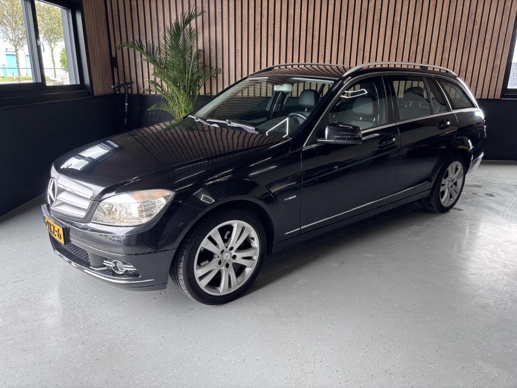 Mercedes-Benz C-Klasse Estate 180 Estate (bj 2009), Gebruikt, 4 cilinders, 157 pk, Zwart