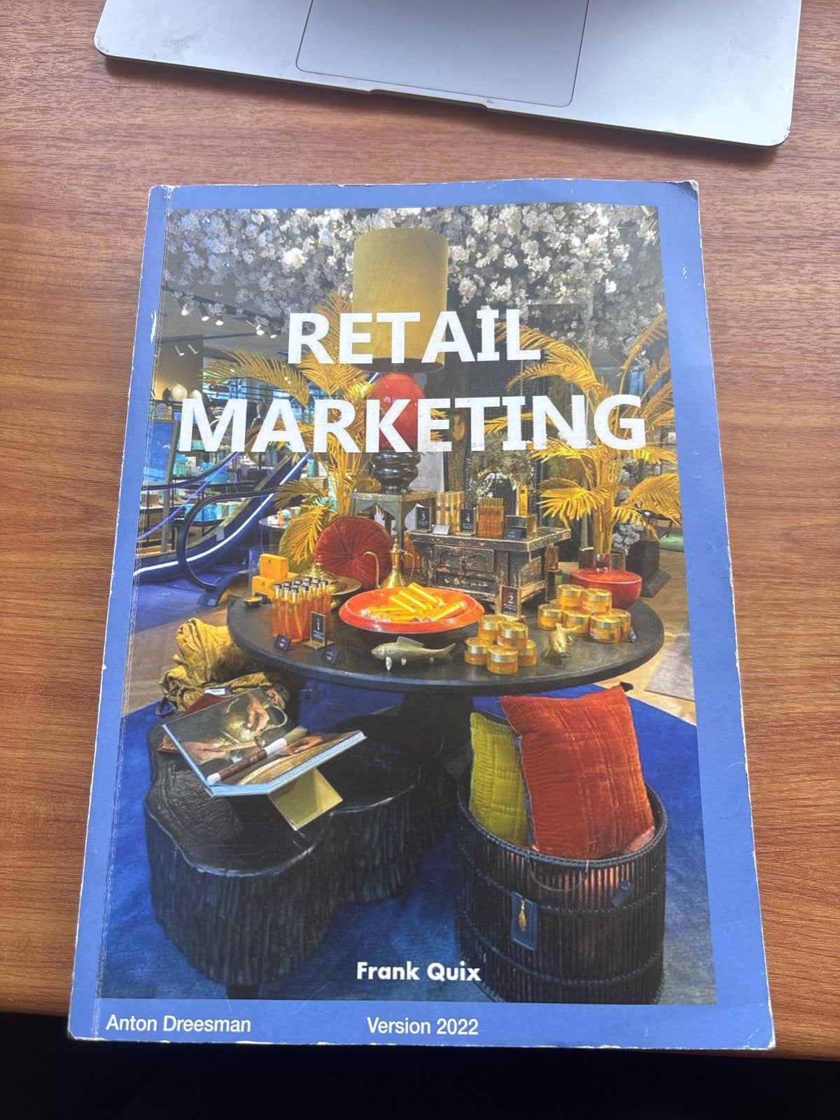 Retail Marketing Studieboek - UvA Business Administration, Verzenden, Gamma, Zo goed als nieuw, WO