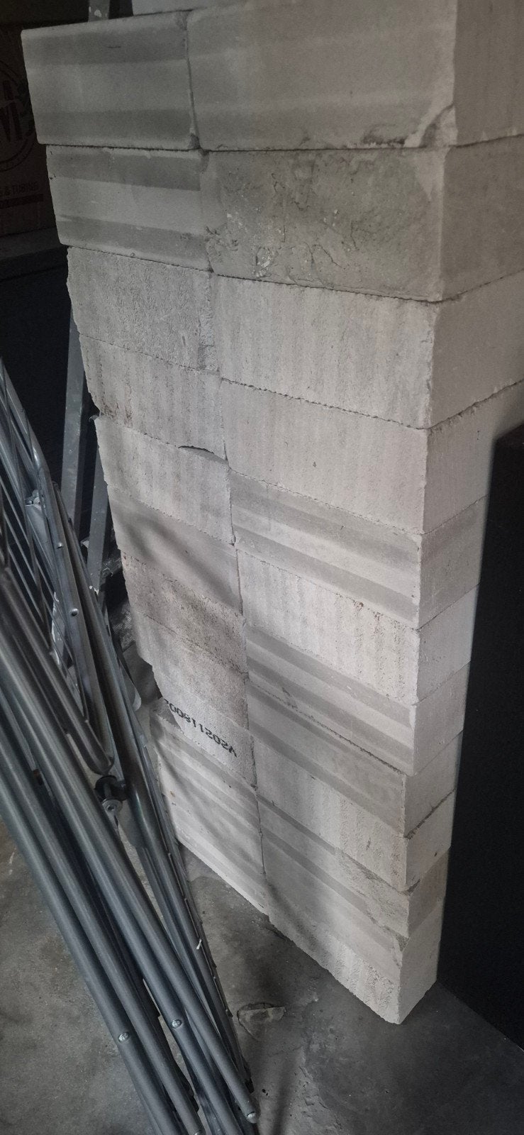 Gratis Kalkzandsteen blokken, Doe-het-zelf en Verbouw, Metselstenen, Ophalen of Verzenden, Kalkzandstenen
