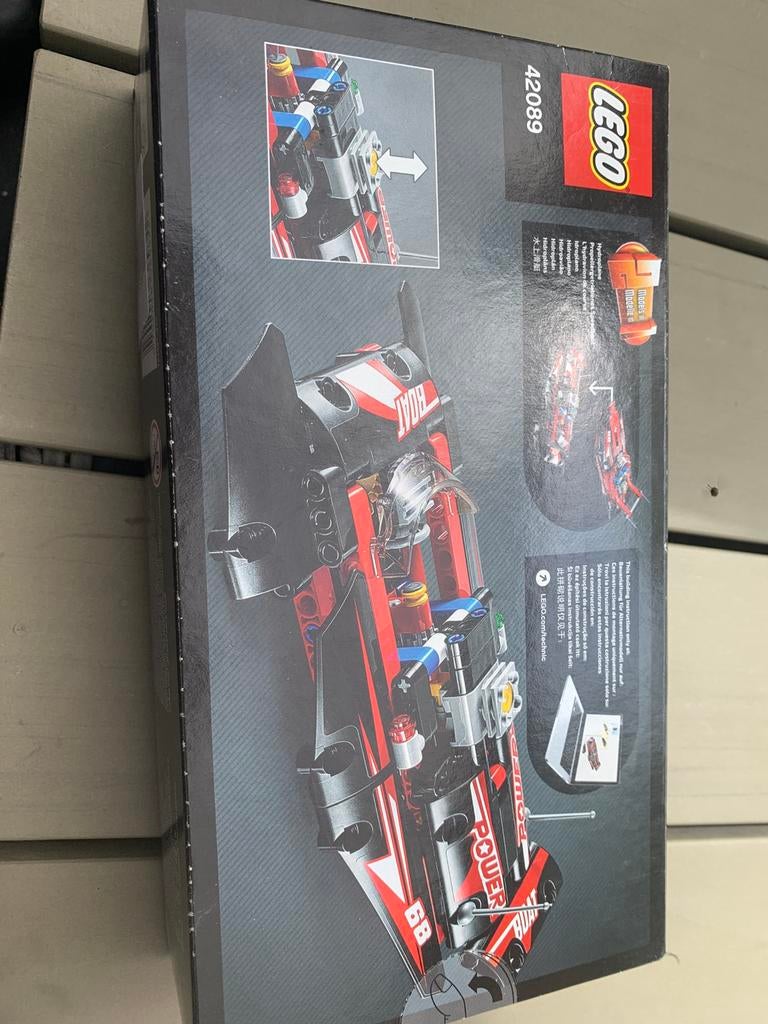 Lego Technic Speedboot 42089 nieuw in doos, Ophalen of Verzenden, Zo goed als nieuw