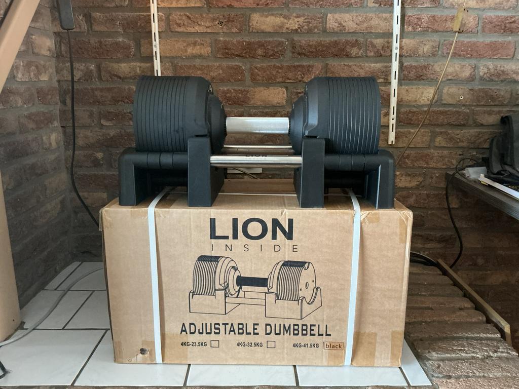Lionside dumbelset 41,5 kg, Ophalen, Zo goed als nieuw