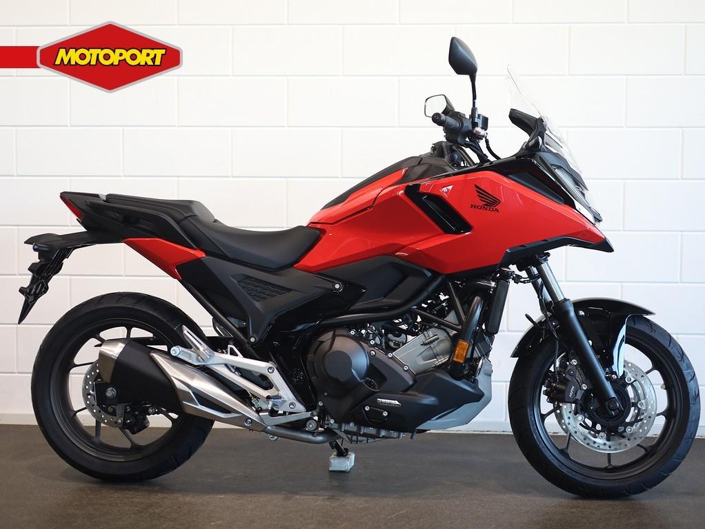 Honda NC 750 X DCT (bj 2026), Motoren, Motoren | Honda, Bedrijf, Toermotor