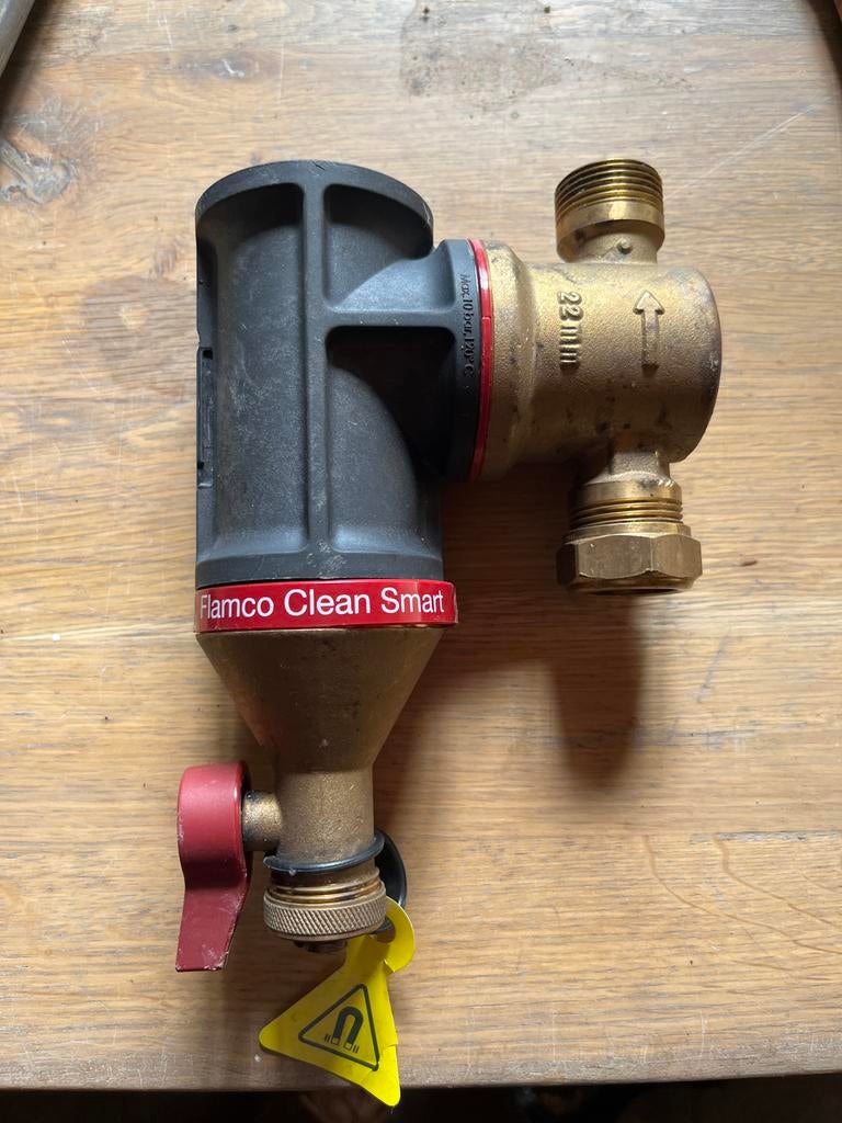 Flamco Clean Smart vuilafscheider 22mm, Info@flamco.nl, Gebruikt, Minder dan 30 cm, Overige typen
