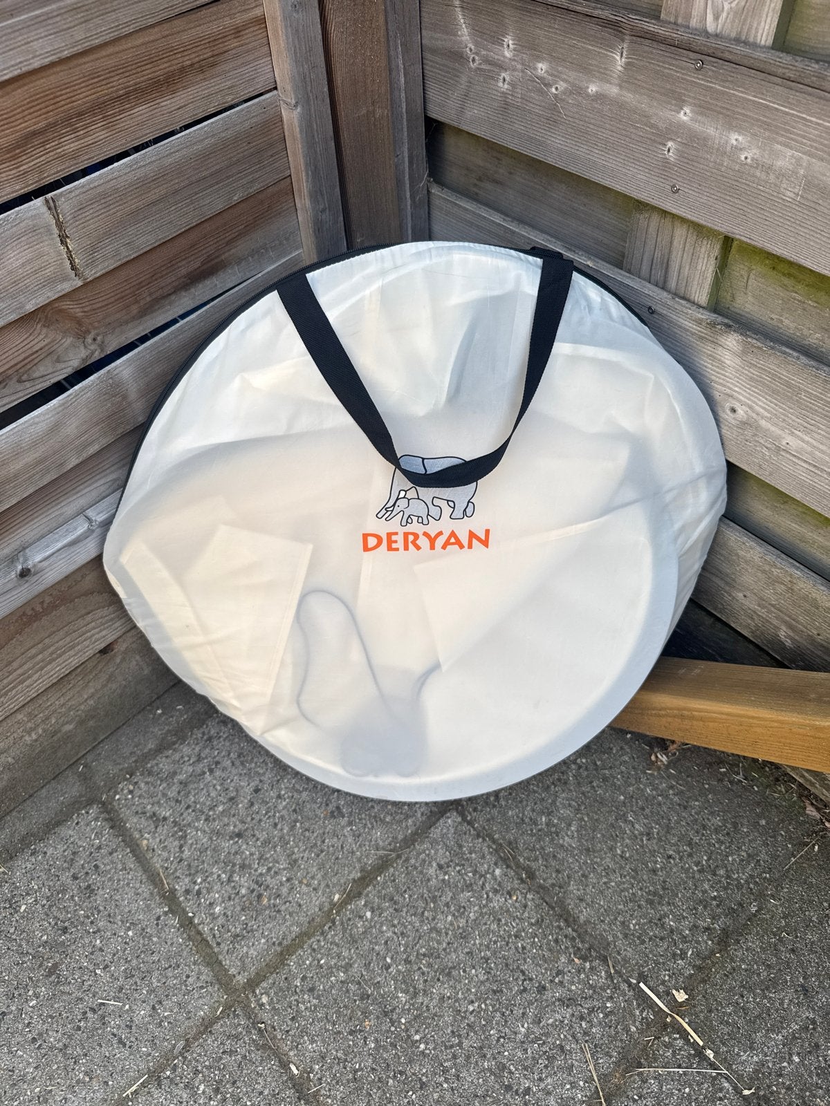 Deryan Strandtent XXL Cream - Zo goed als nieuw, Ophalen, Zo goed als nieuw, Tot en met 2