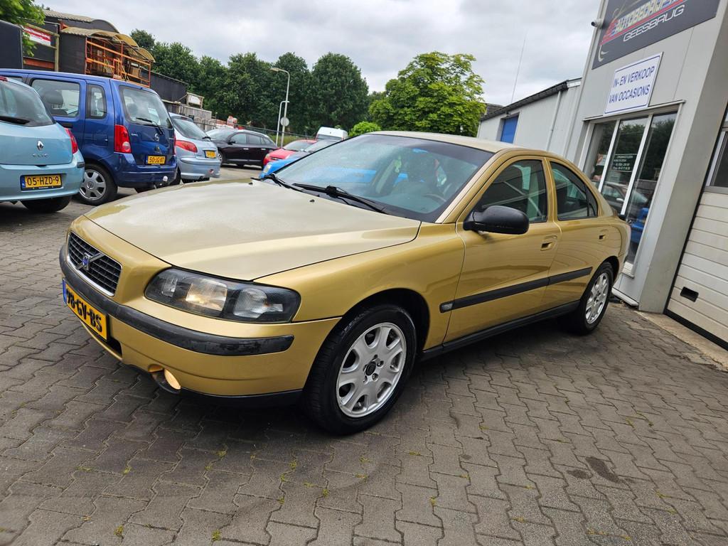 Volvo S60 2.4 Edition, Auto's, Volvo, Voorwielaandrijving, Gebruikt, Automatische klimaatregeling, S60