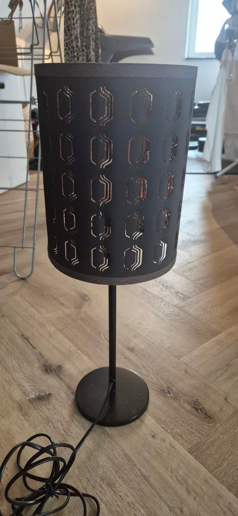Ikea Zwarte tafellamp met patroon, Ophalen of Verzenden, Minder dan 50 cm