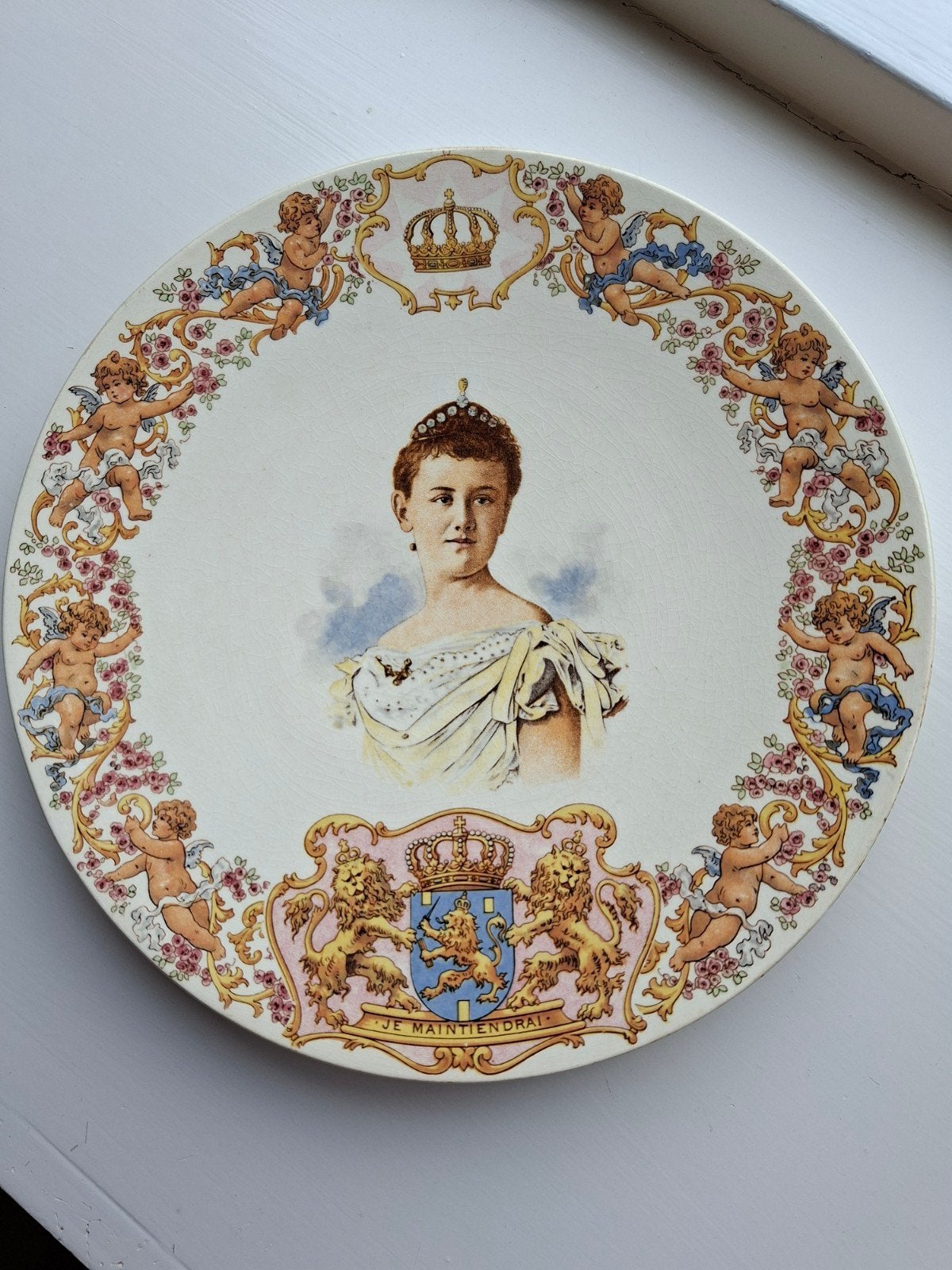 Historisch bord Koningin Wilhelmina - Oranjehuis diameter 20, Ophalen