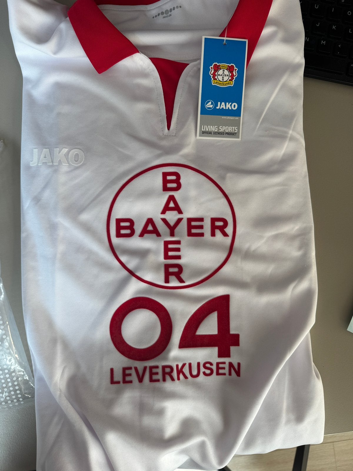 Bayer Leverkusen 2019 Limited Edition - Nieuw met kaartjes, Ophalen of Verzenden, Zo goed als nieuw, Buitenlandse clubs, Shirt