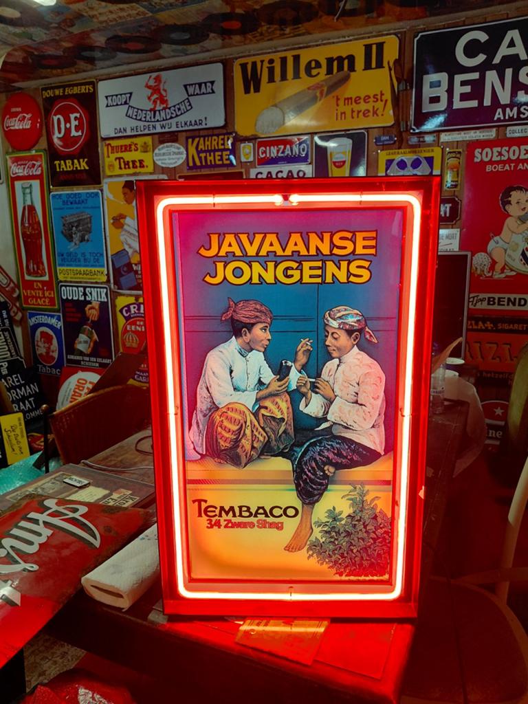 Lichtbak Javaanse Jongens, Ophalen of Verzenden, Gebruikt, Lichtbak of (neon) lamp