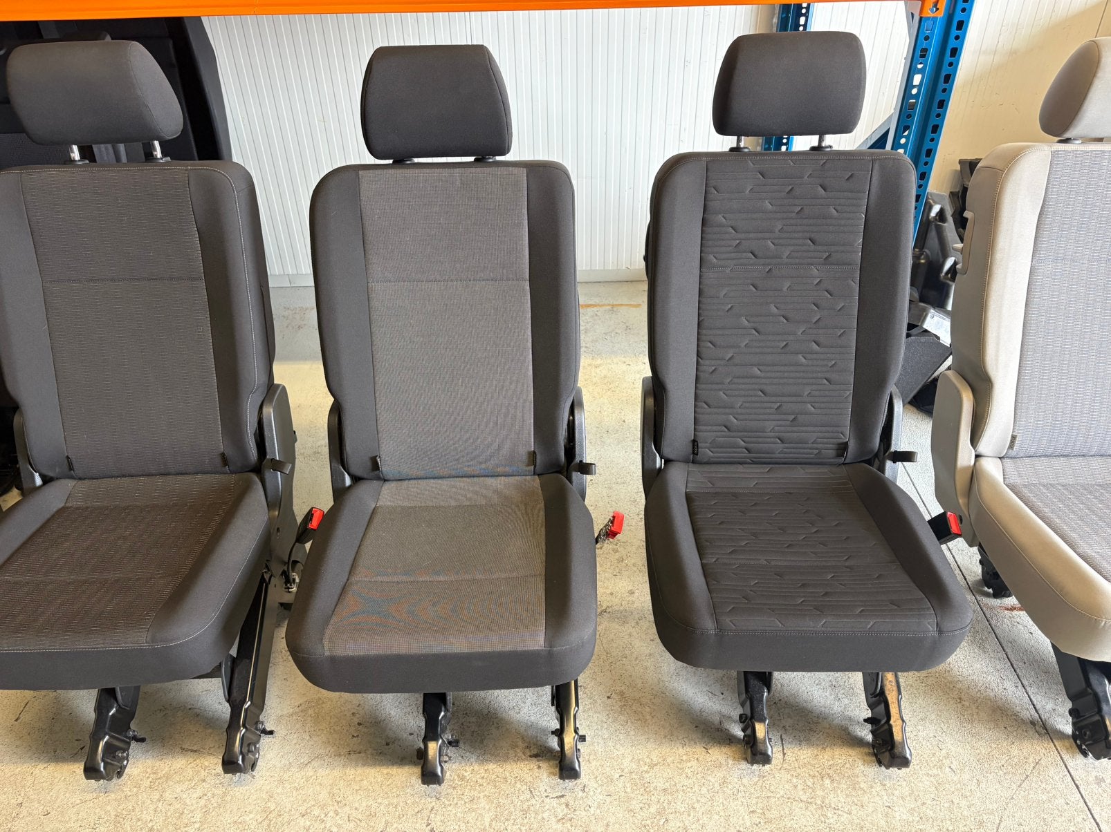 VW TRANSPORTER T5 T6 KLAPSTOEL STOEL 2e RIJ KOMBI BUS, Ophalen, Volkswagen