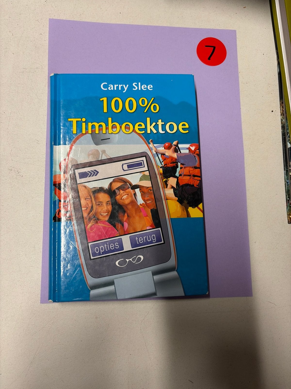 Carry Slee - 100% Timboektoe (Jeugdboek), Ophalen of Verzenden, Gelezen, Fictie