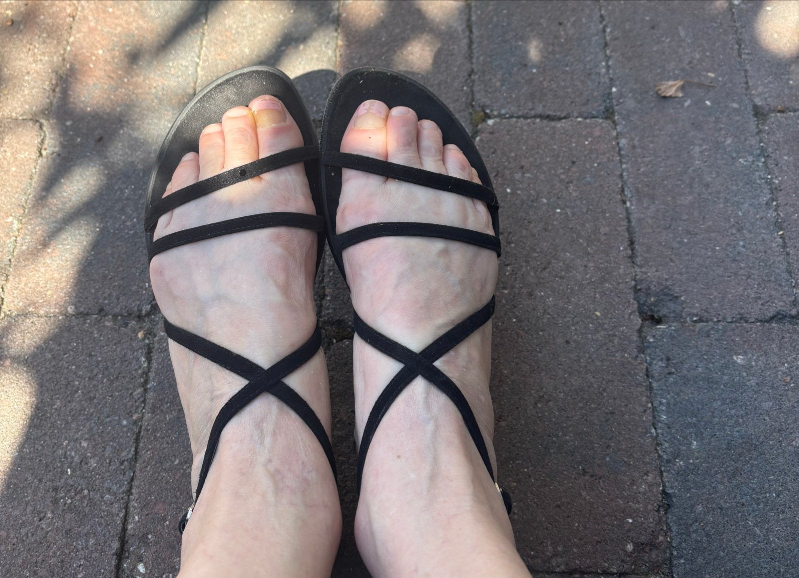 Zwarte sandalen met bandjes Unisa maat 40, Ophalen of Verzenden, Gedragen, Zwart, Sandalen of Muiltjes