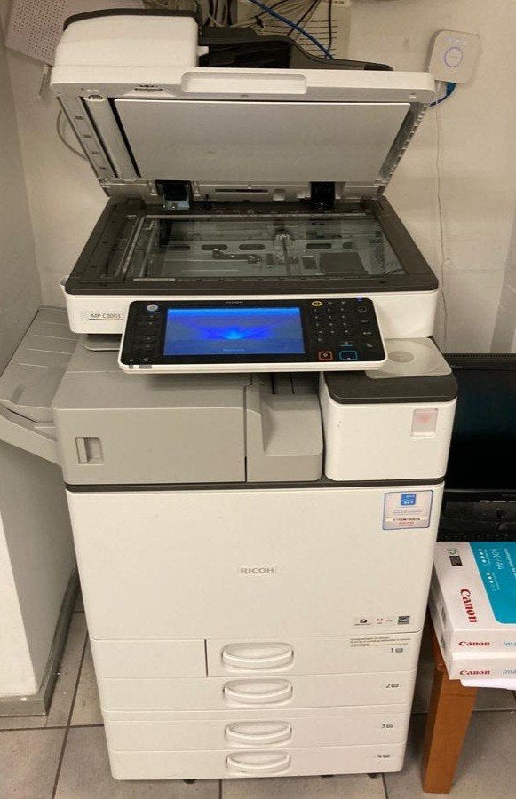 Ricoh MP C300 All-in-one kleurenprinter, All-in-one, Zo goed als nieuw, Ricoh, Laserprinter
