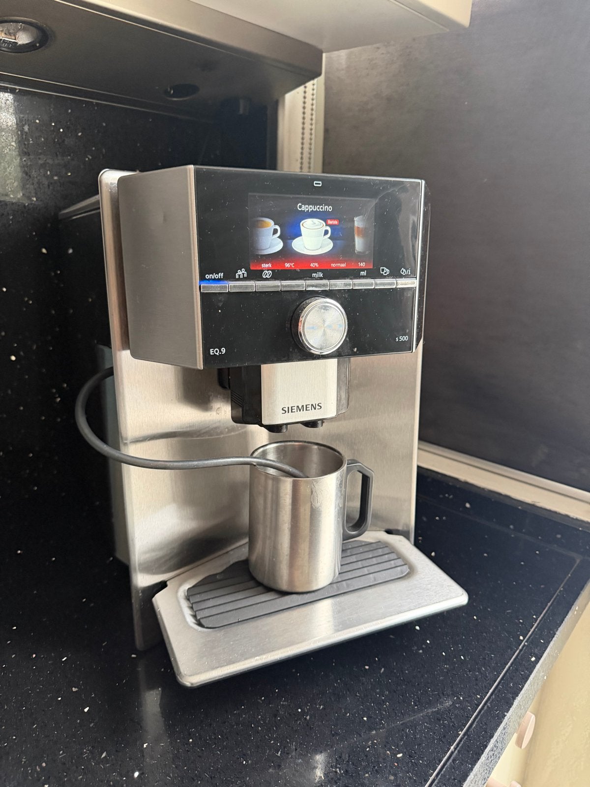 Siemens EQ.9 S500 Volautomatische Espressomachine