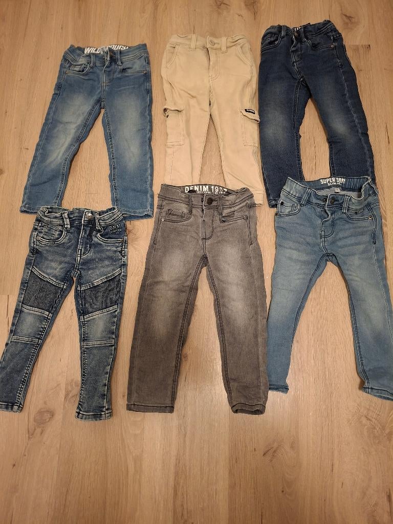 11 broeken maat 92/98, Kinderen en Baby's, Kinderkleding | Maat 92, Broek, Ophalen of Verzenden, Zo goed als nieuw, Hema