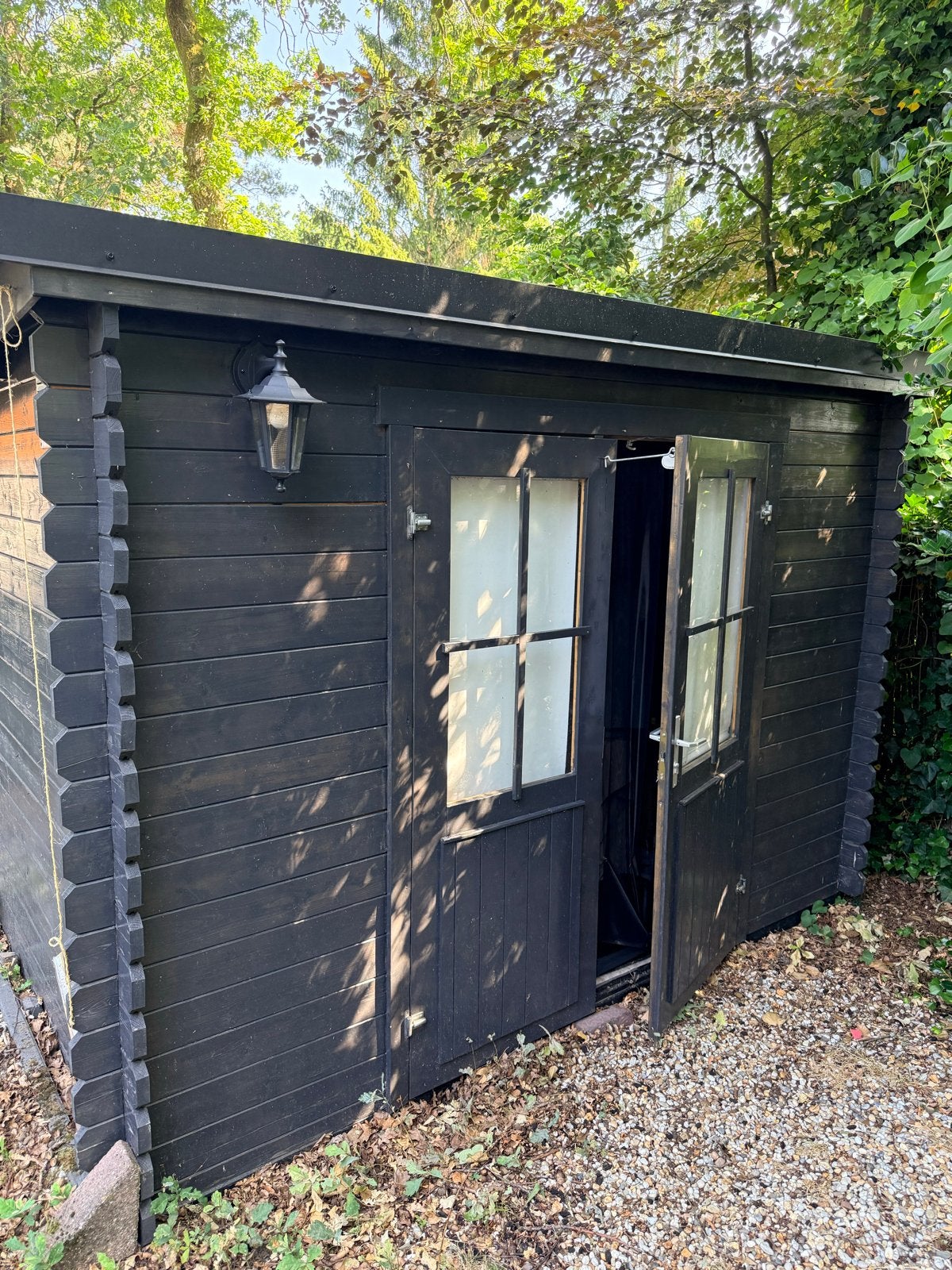 Houten blokhut / tuinhuis 3x3m, zwart, goed onderhouden, Tuin en Terras, Tuinhuizen, Ophalen, Tuinhuis, 250 tot 500 cm, 2 ramen