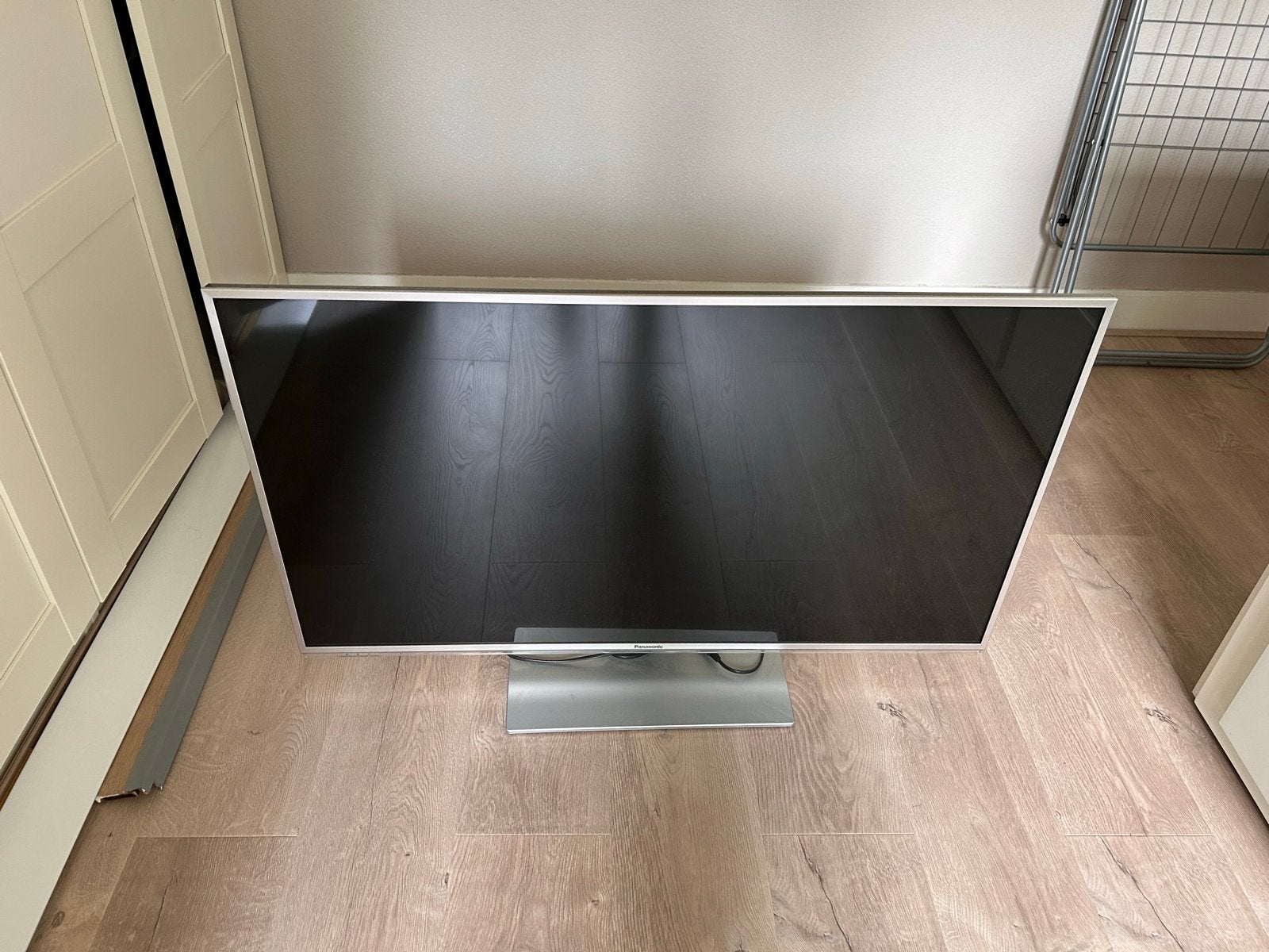 Panasonic TV TX-L42ET60E Smart 3D TV, Audio, Tv en Foto, Televisies, Ophalen, LED, Panasonic, Zo goed als nieuw