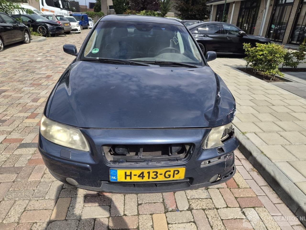 Volvo S60 2.5 T KINETIC (bj 2005), Auto diversen, Schadeauto's, Blauw, Info@volvocars.com, 2521 cc, Handgeschakeld