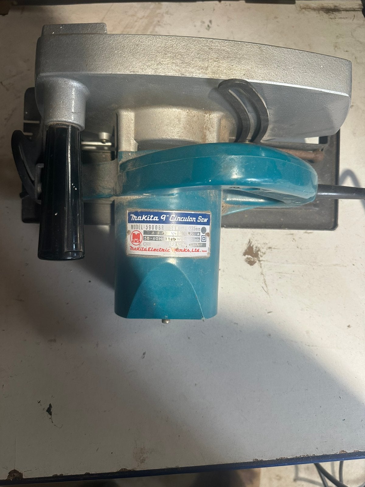 Makita 5900BR cirkelzaag, Doe-het-zelf en Verbouw, Gereedschap | Zaagmachines, Gebruikt, Cirkelzaag, 70 mm of meer, Ophalen of Verzenden