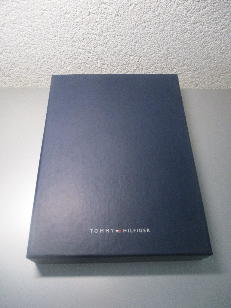 Tommy Hilfiger  notitieboek  Nieuw in doos, Ophalen of Verzenden, Zo goed als nieuw, A5