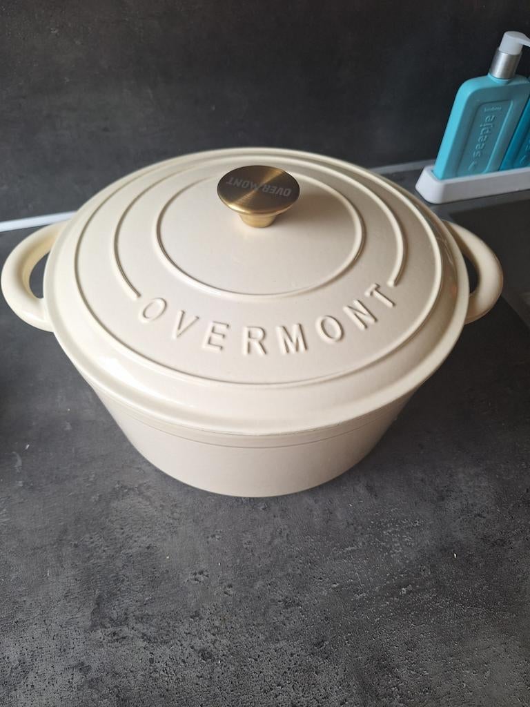 Overmont Gietijzeren Braadpan - Crème, Ophalen of Verzenden, Zo goed als nieuw, Gietijzer, Koekenpan of Braadpan