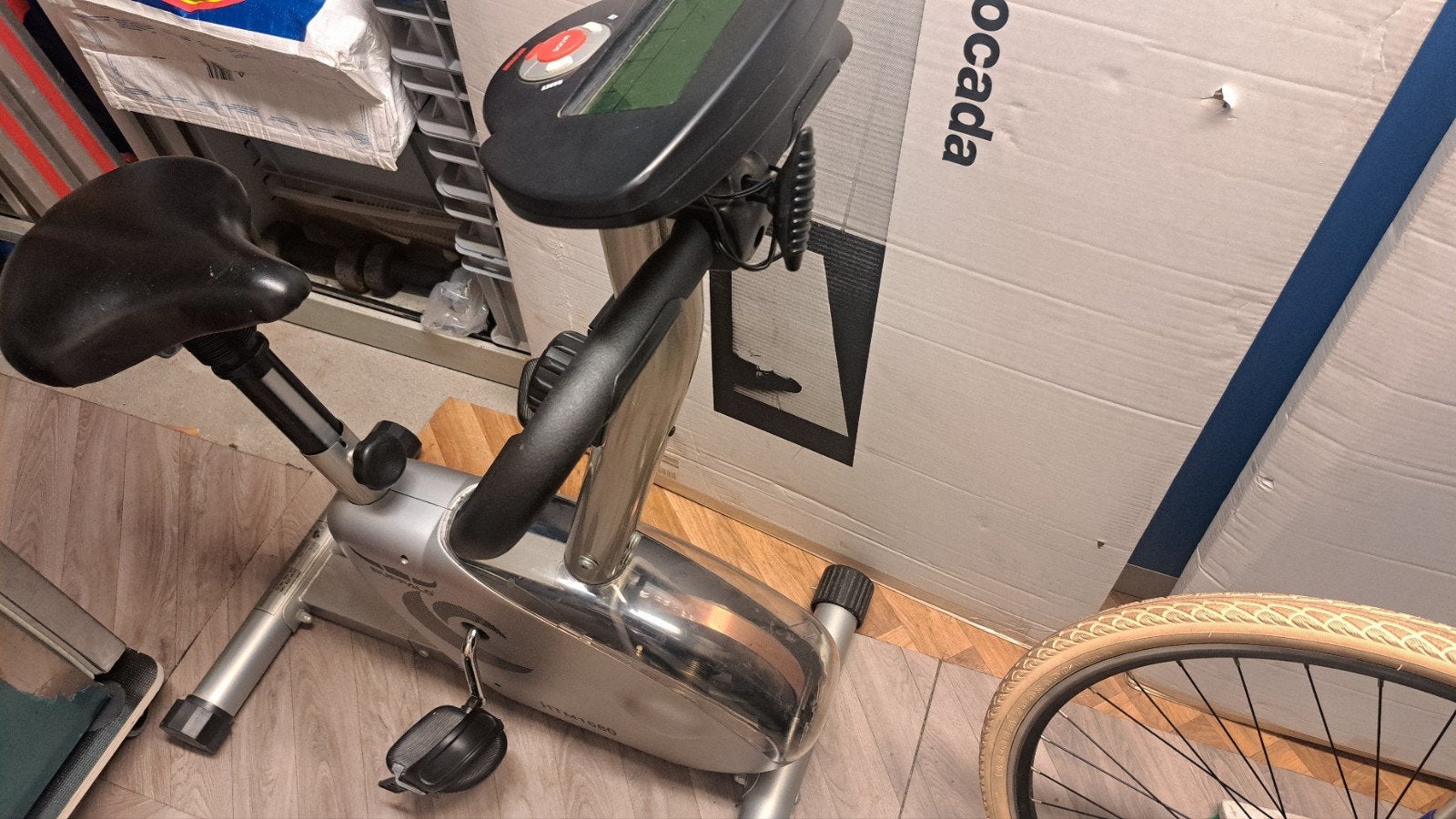 Hometrainer - Ideaal voor thuistraining, Gebruikt, Ophalen of Verzenden, Metaal, Benen