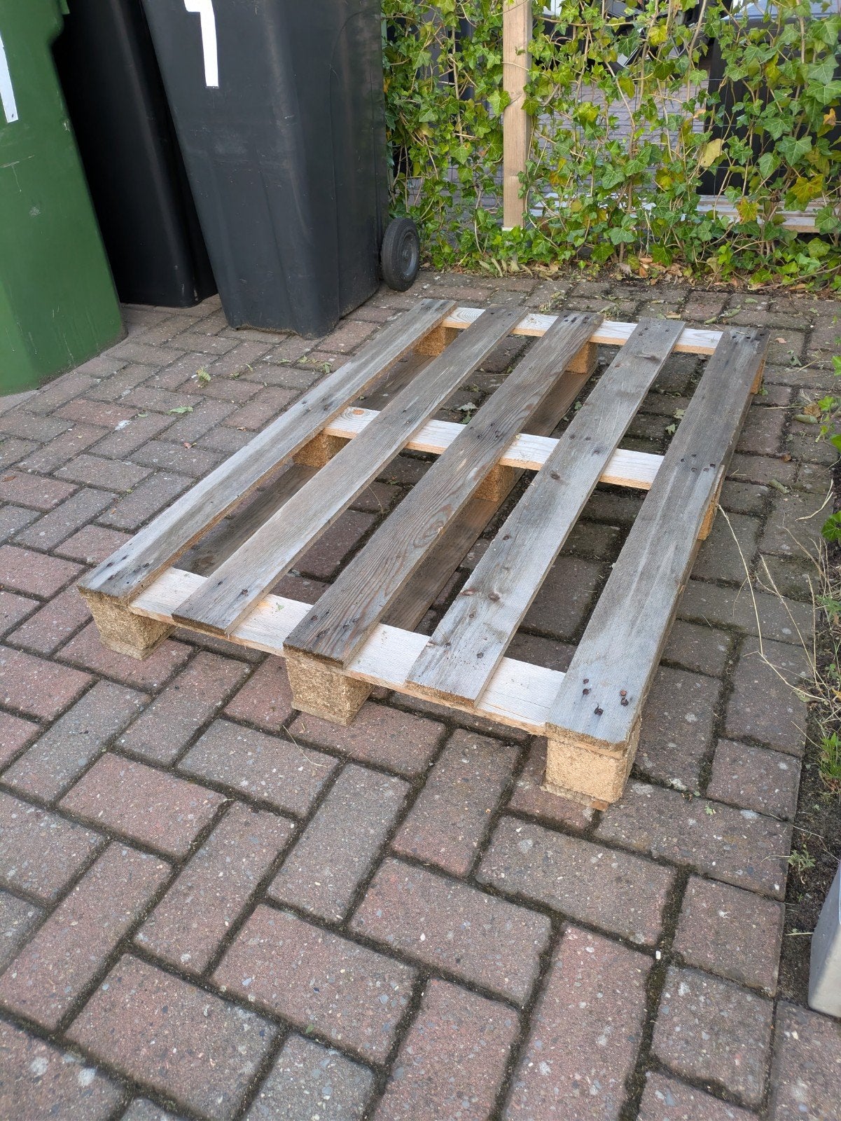Gratis pallet, Ophalen, 50 mm of meer, Minder dan 200 cm, Vuren