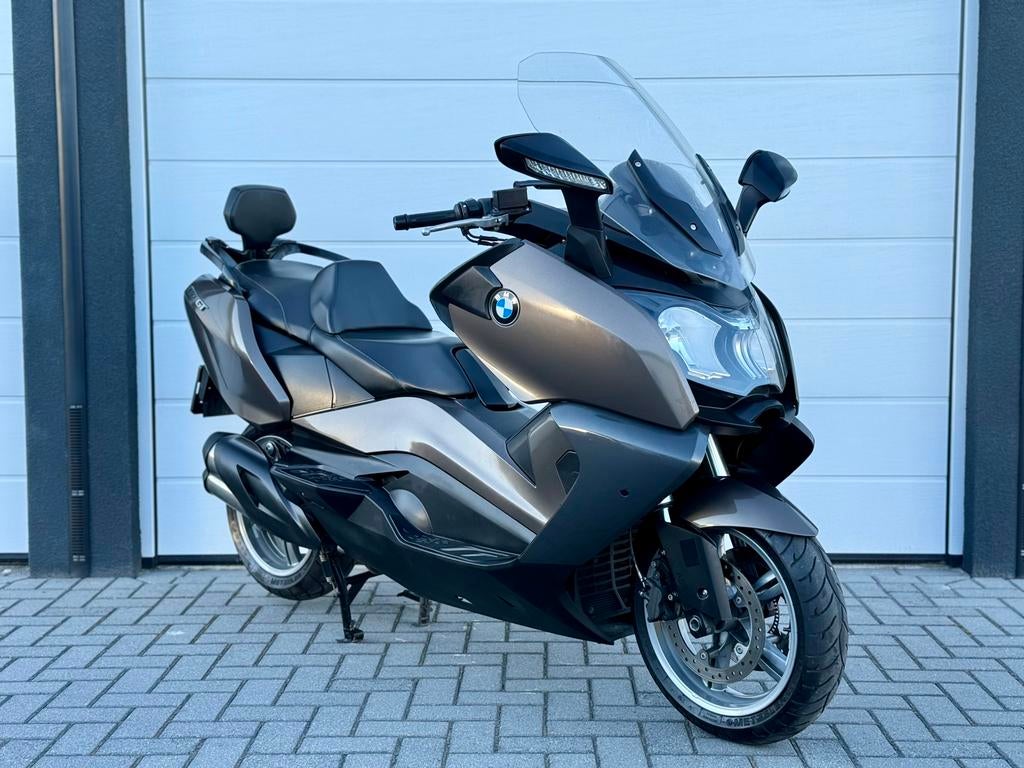 BMW C650GT | 2016 | ABS | Topkoffer, Handvatverwarming, Particulier, Automaat, 650 cc