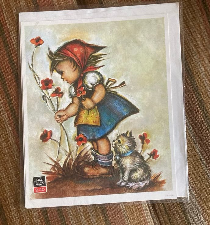 Vintage Hummel prent Meisje met Kat en Papavers, Ophalen of Verzenden, Zo goed als nieuw, Minder dan 50 cm, Schilderij