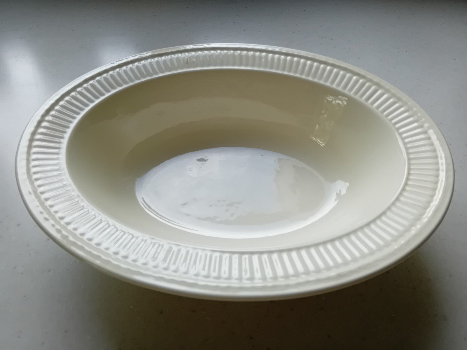 Wedgewood Edme - ovale schaal, Ophalen, Klassiek, Schaal of Schalen, Zo goed als nieuw
