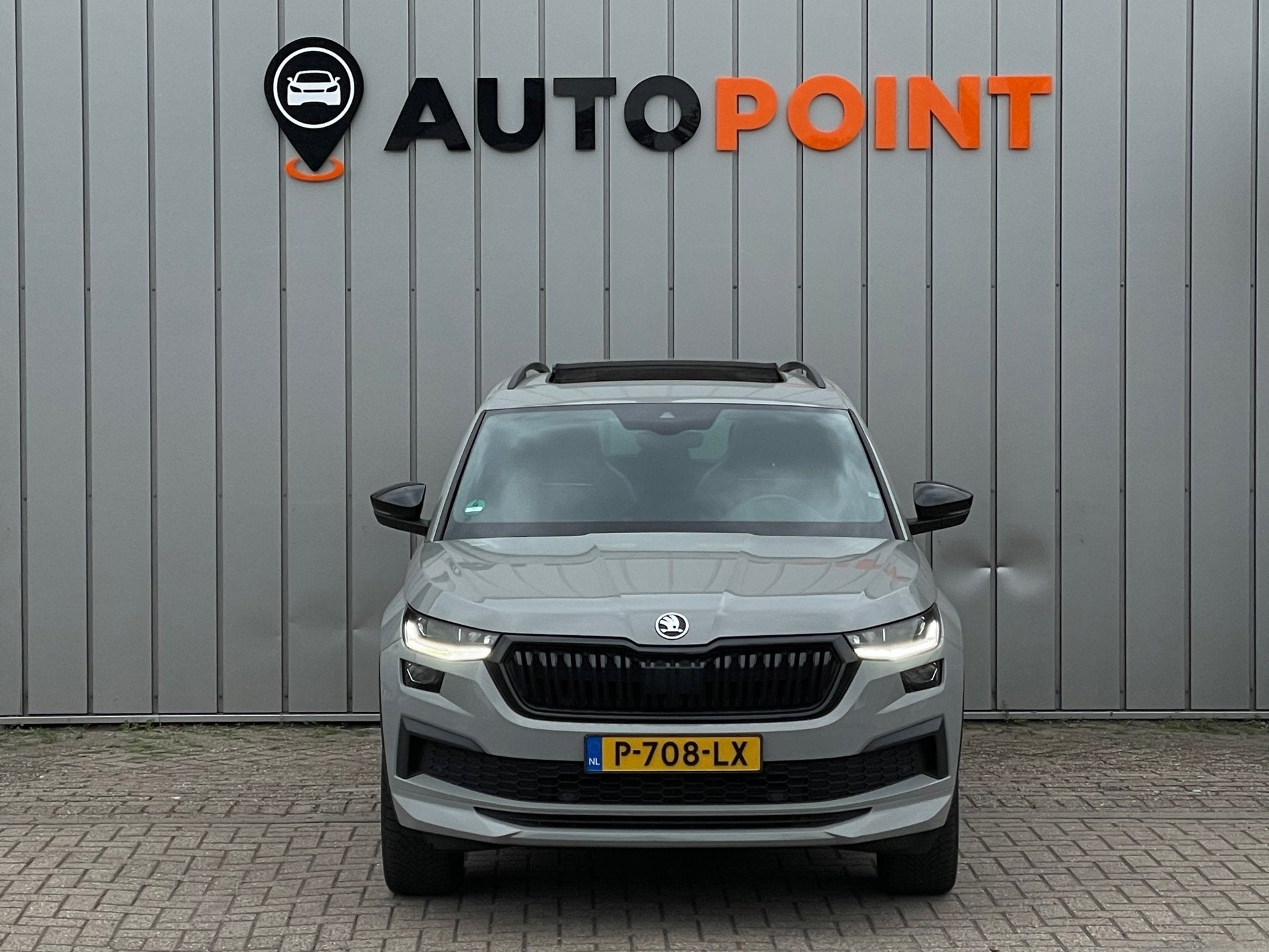 Skoda Kodiaq 1.5 TSI Sportline 7 perso |PANO|7PERSOONS|CAMER, Auto's, Voorwielaandrijving, 4 cilinders, 150 pk, 7 stoelen