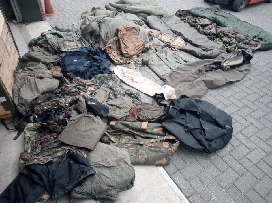 Grote partij leger spullen b keuze en reparatie. Pallet vol, Ophalen, Landmacht, Nederland, Overige typen