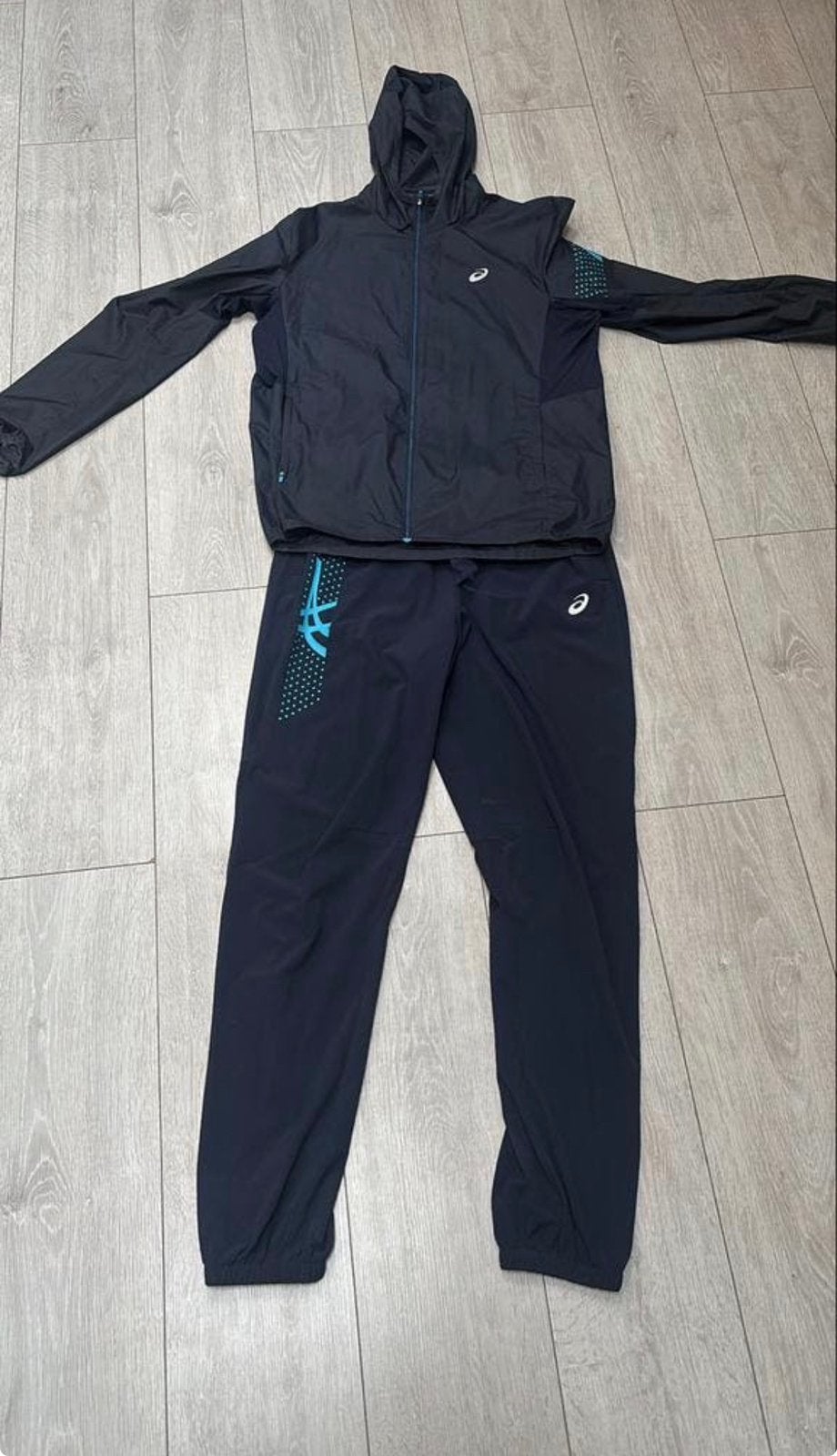 asics trainingspak, Kleding | Heren, Sportkleding, Ophalen of Verzenden, Zo goed als nieuw, Algemeen