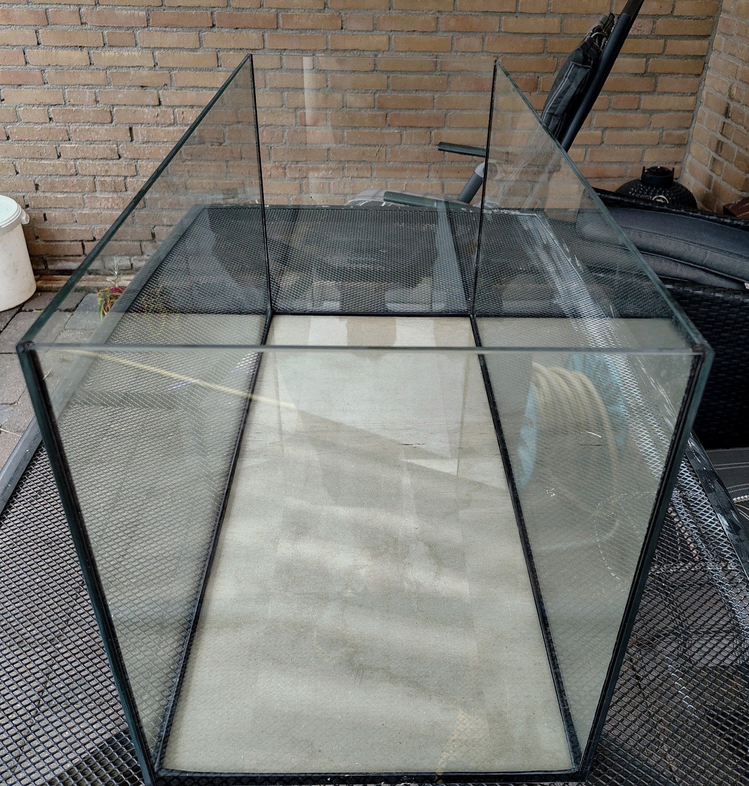 Aquarium, Ophalen