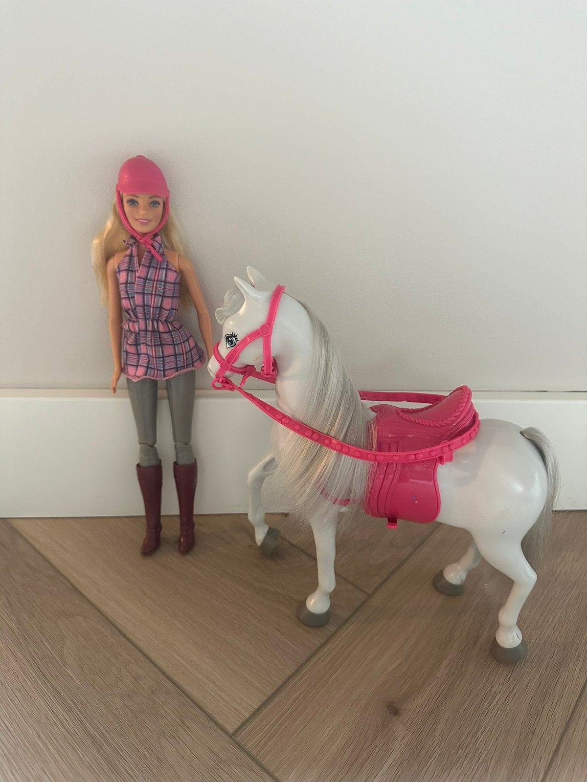 Barbie met paard., Ophalen of Verzenden, Zo goed als nieuw, Barbie