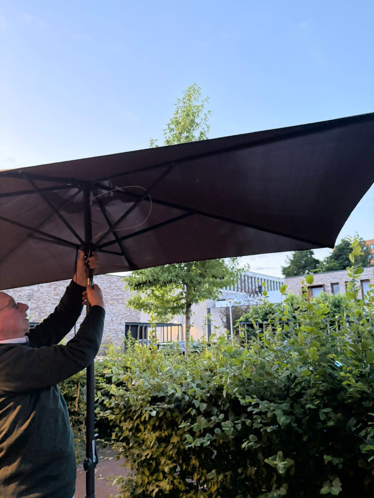 Prachtige parasol, Ophalen, Zo goed als nieuw, Parasolvoet