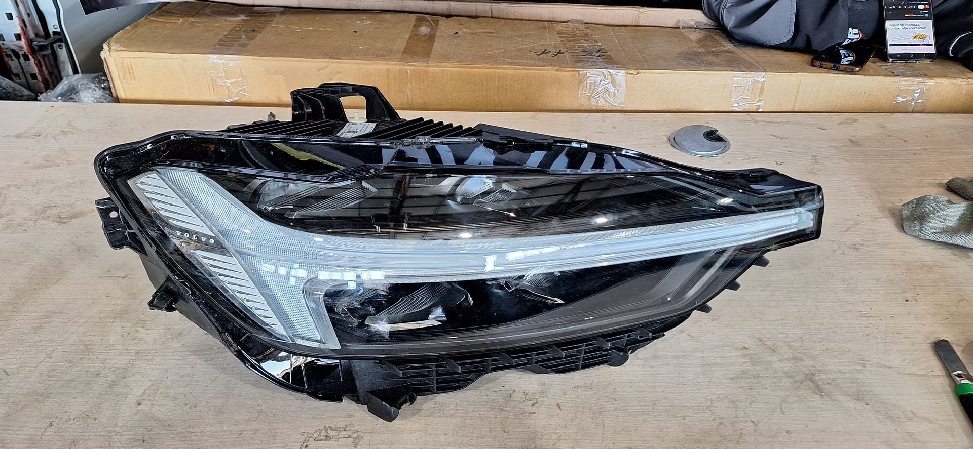 Volvo XC60 koplamp, Auto-onderdelen, Gebruikt, -, -, Ophalen of Verzenden
