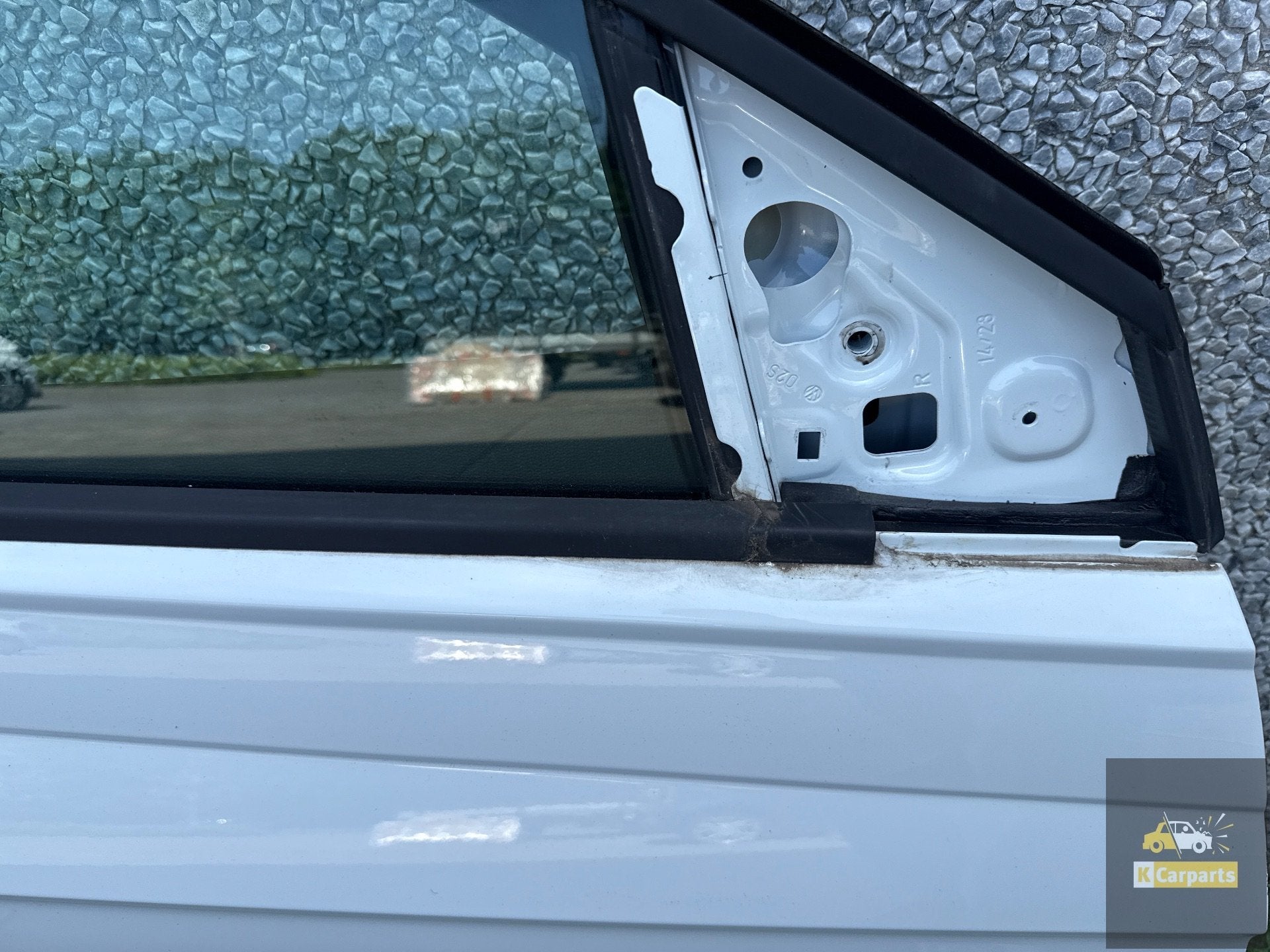 Portier Volkswagen polo 2G Taigo Rechts voor origineel deur, Gebruikt, Volkswagen AG, Achter, Berliner Ring 2
38440  Wolfsburg, DE
